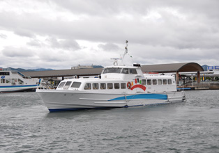 Hiroshima ⇔ Etajima Koyo